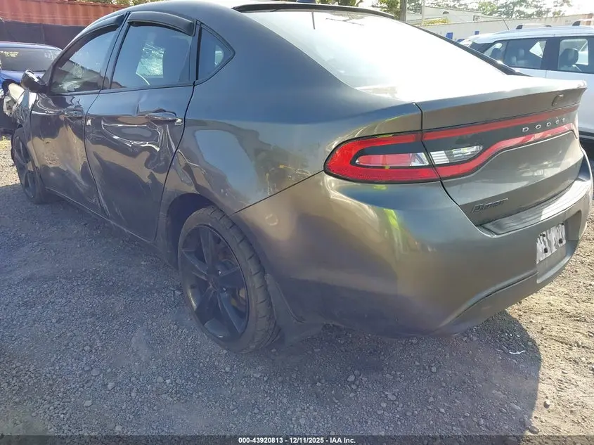 2015 DODGE DART SXT