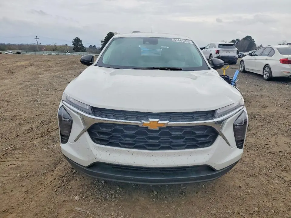 2024 CHEVROLET TRAX LS  