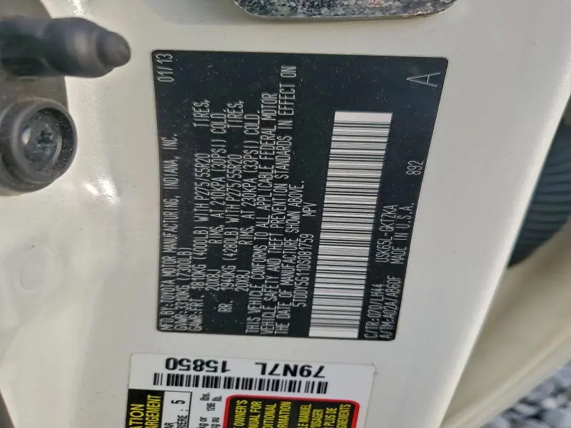 2013 TOYOTA SEQUOIA PLATINUM  