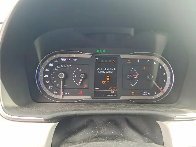 2023 HYUNDAI TUCSON SE  