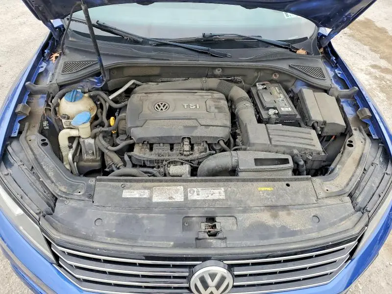 2017 VOLKSWAGEN PASSAT S  