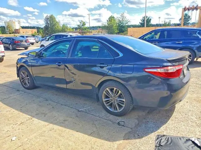 2015 TOYOTA CAMRY SE  
