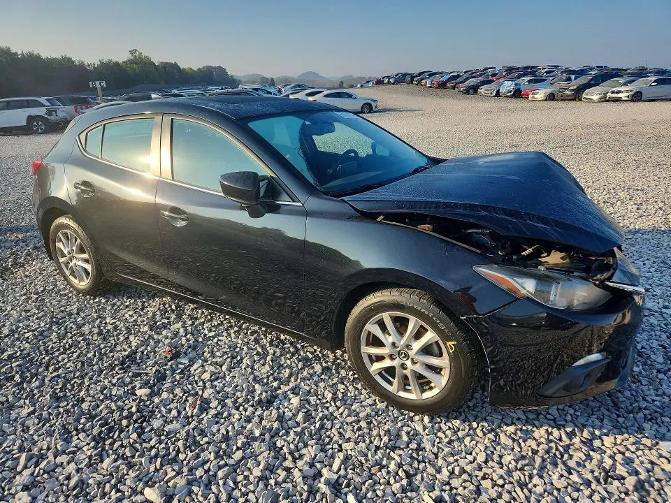2016 MAZDA 3 TOURING  
