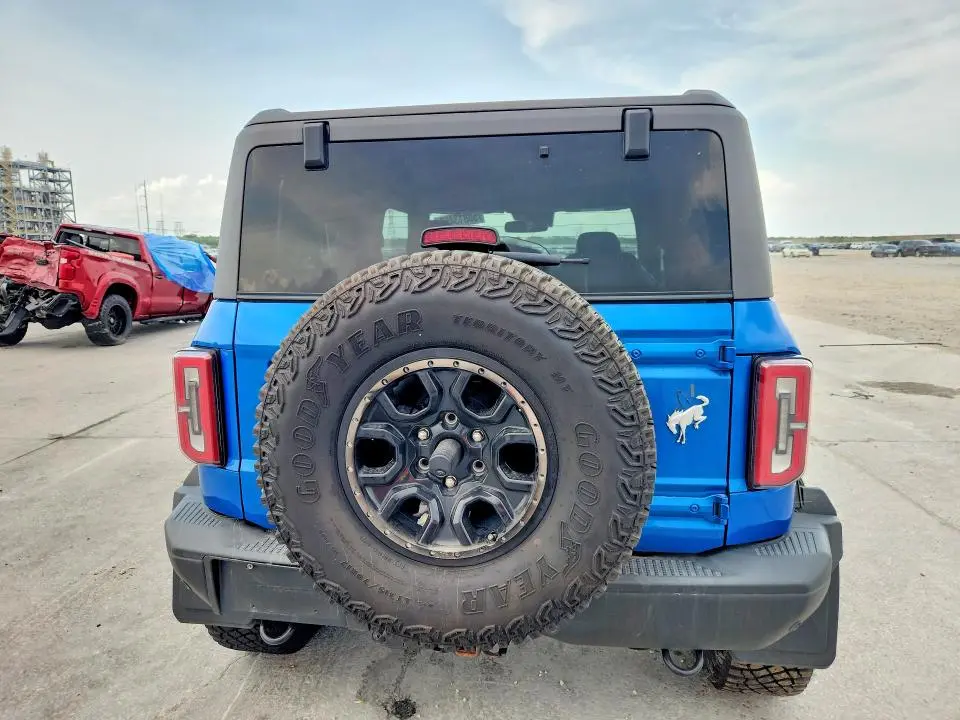 2021 FORD BRONCO BASE  