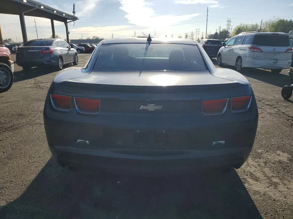 2013 CHEVROLET CAMARO LS  