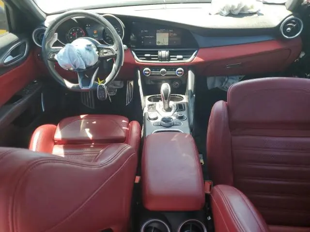 2021 ALFA ROMEO GIULIA TI  