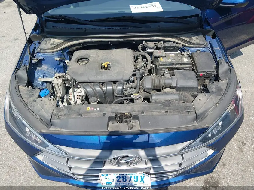 2020 HYUNDAI ELANTRA SE