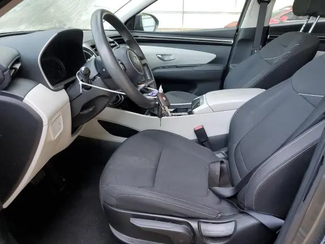 2022 HYUNDAI TUCSON SE  