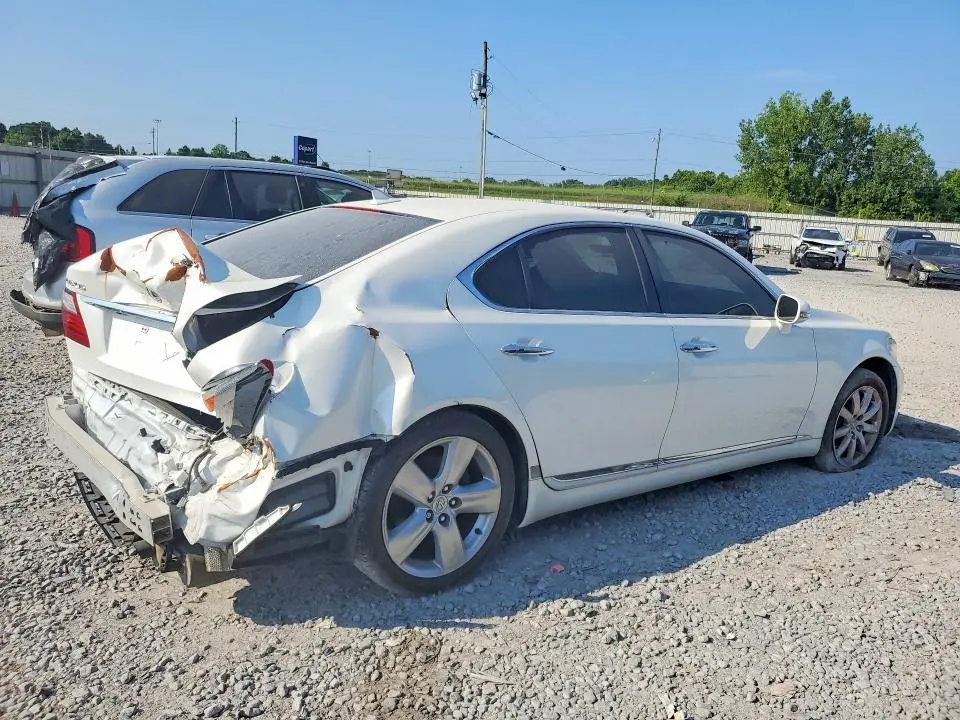 2010 LEXUS LS 460  