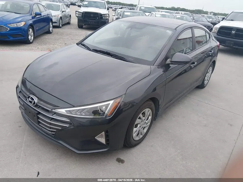 2020 HYUNDAI ELANTRA SE