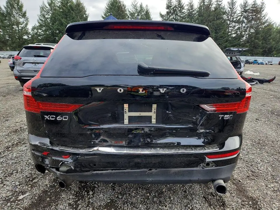 2018 VOLVO XC60 T5  