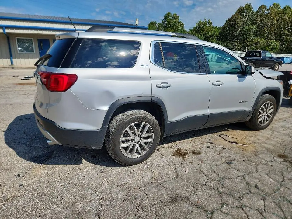 2017 GMC ACADIA SLE  