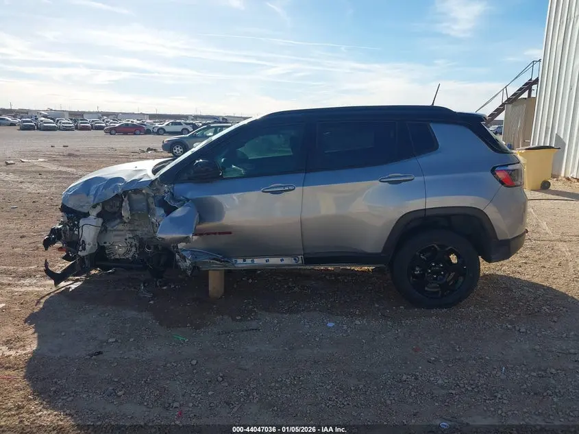 2023 JEEP COMPASS TRAILHAWK 4X4