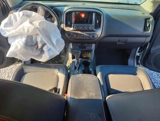2015 GMC CANYON SLE  