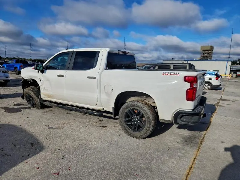 2021 CHEVROLET SILVERADO K1500 TRAIL BOSS CUSTOM  