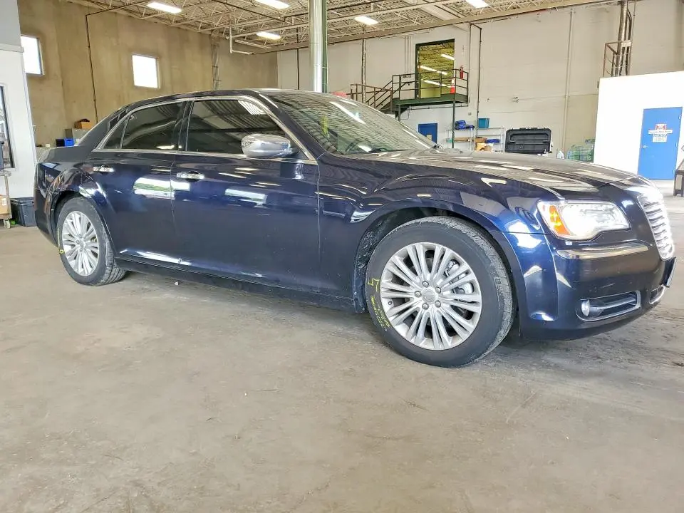 2012 CHRYSLER 300 LIMITED  