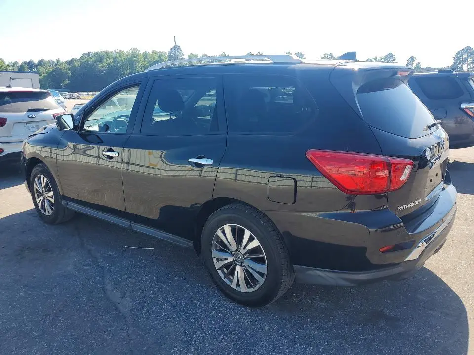 2020 NISSAN PATHFINDER SL  