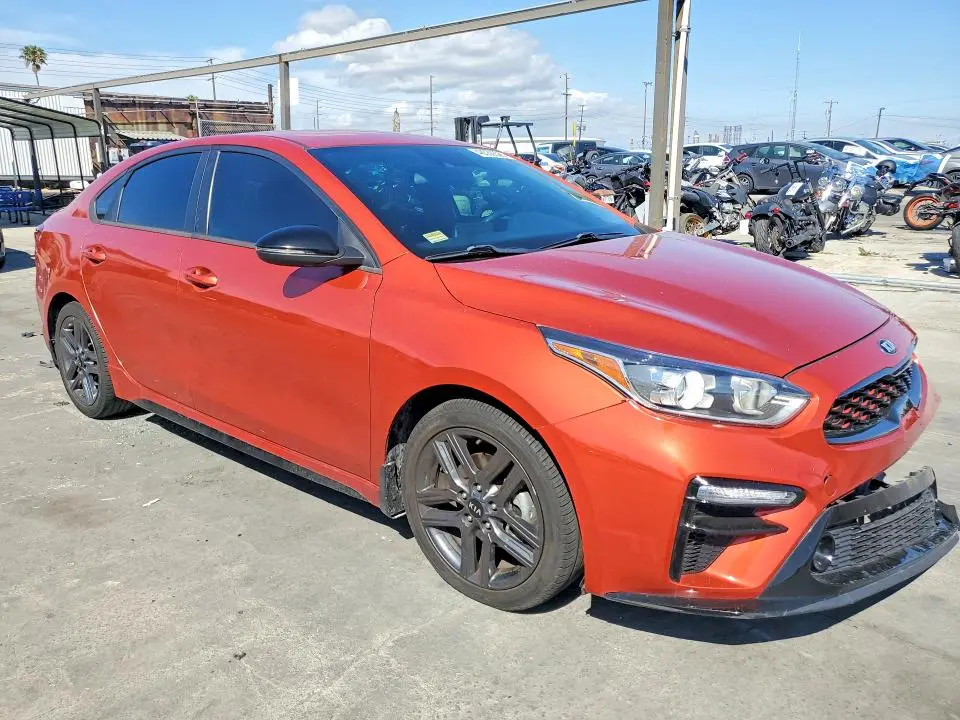 2021 KIA FORTE GT-LINE  