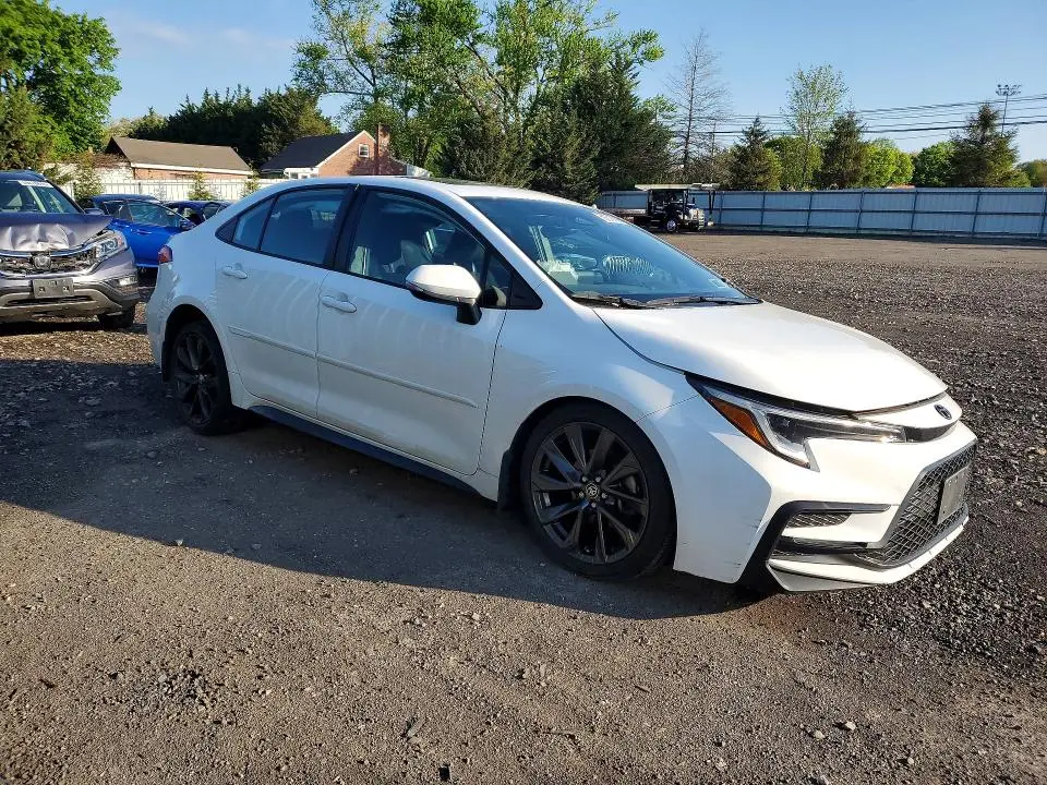 2023 TOYOTA COROLLA SE  