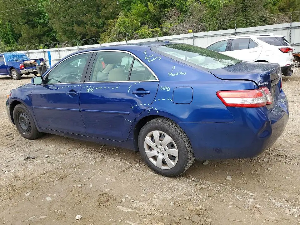 2010 TOYOTA CAMRY LE  