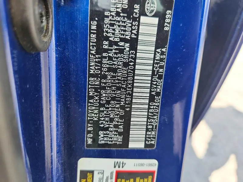 2011 TOYOTA CAMRY LE  