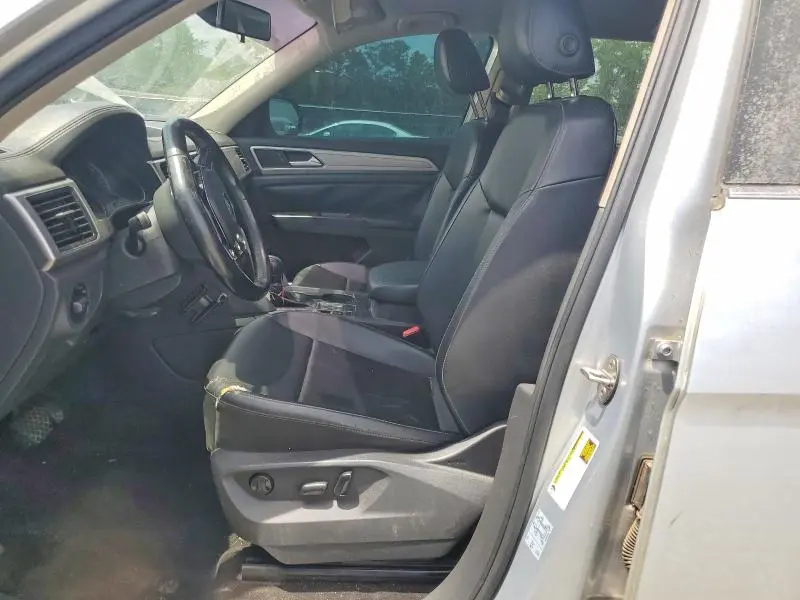 2018 VOLKSWAGEN ATLAS SE  