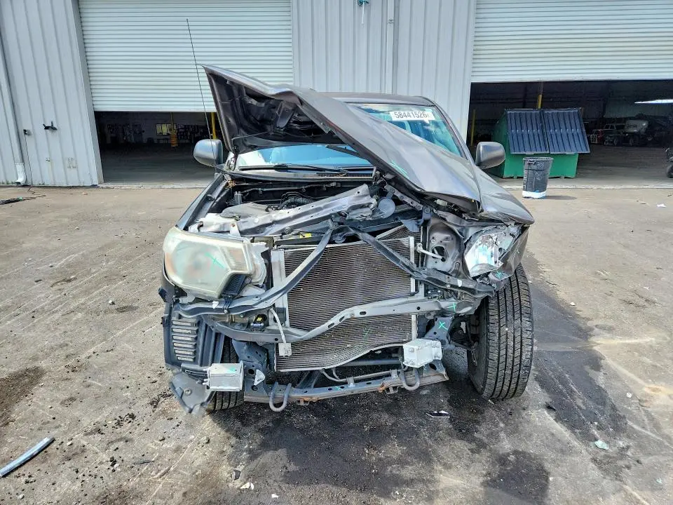 2014 TOYOTA TACOMA BASE  