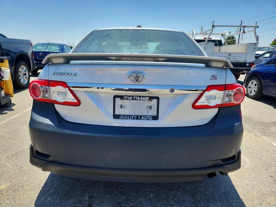 2013 TOYOTA COROLLA S  