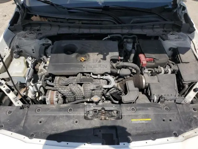 2019 NISSAN ALTIMA SR  