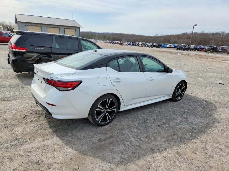 2020 NISSAN SENTRA SR  