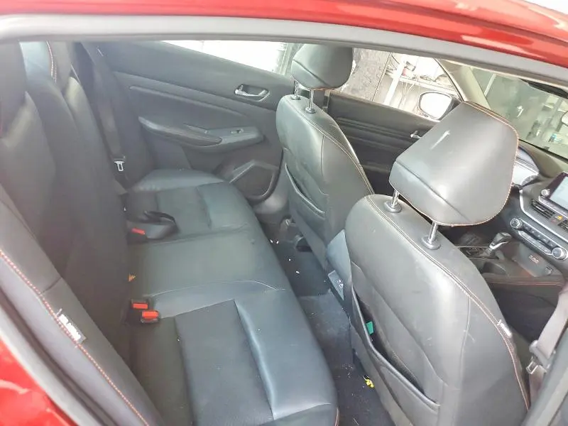 2020 NISSAN ALTIMA SR  