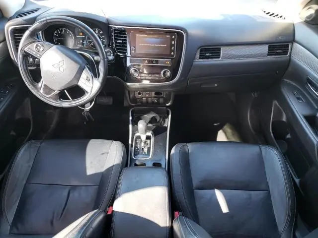 2019 MITSUBISHI OUTLANDER SE