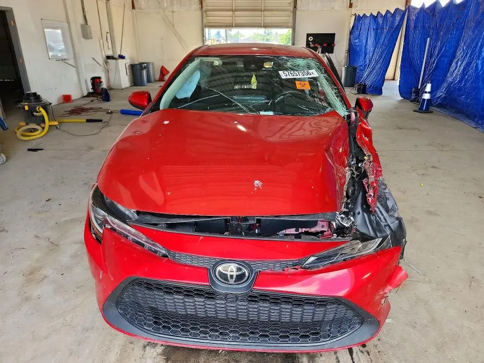 2021 TOYOTA COROLLA LE  