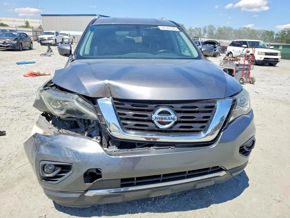 2018 NISSAN PATHFINDER SV  