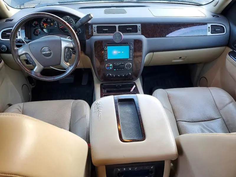 2010 GMC YUKON DENALI  