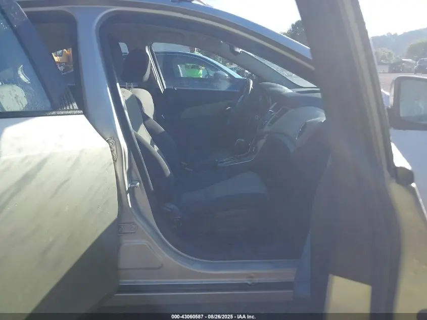 2013 CHEVROLET CRUZE LS AUTO