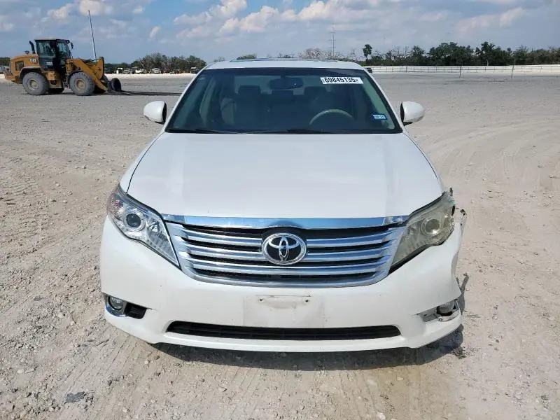 2011 TOYOTA AVALON BASE  