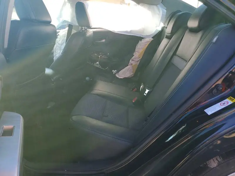 2013 TOYOTA CAMRY SE/X   
