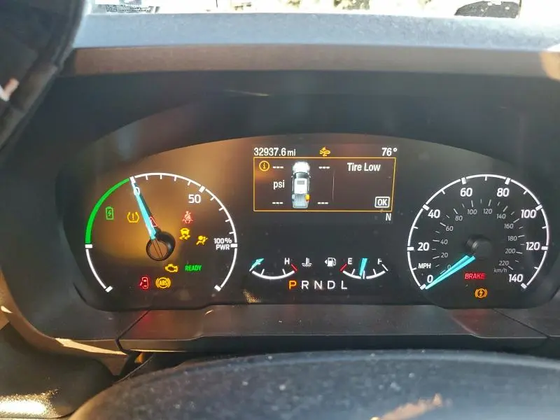 2023 FORD MAVERICK XL  