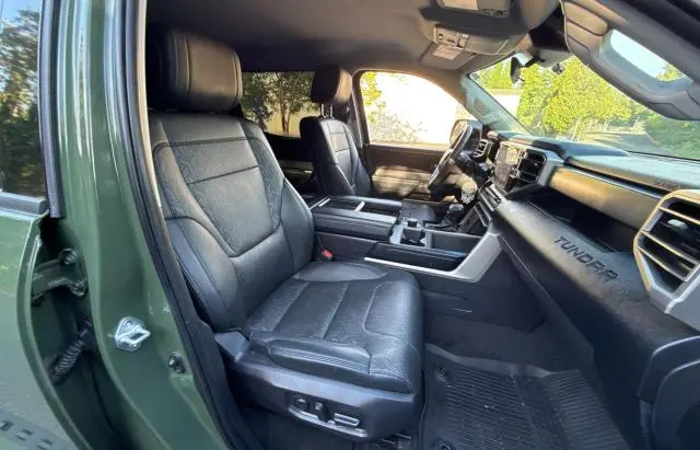 2022 TOYOTA TUNDRA CREWMAX SR