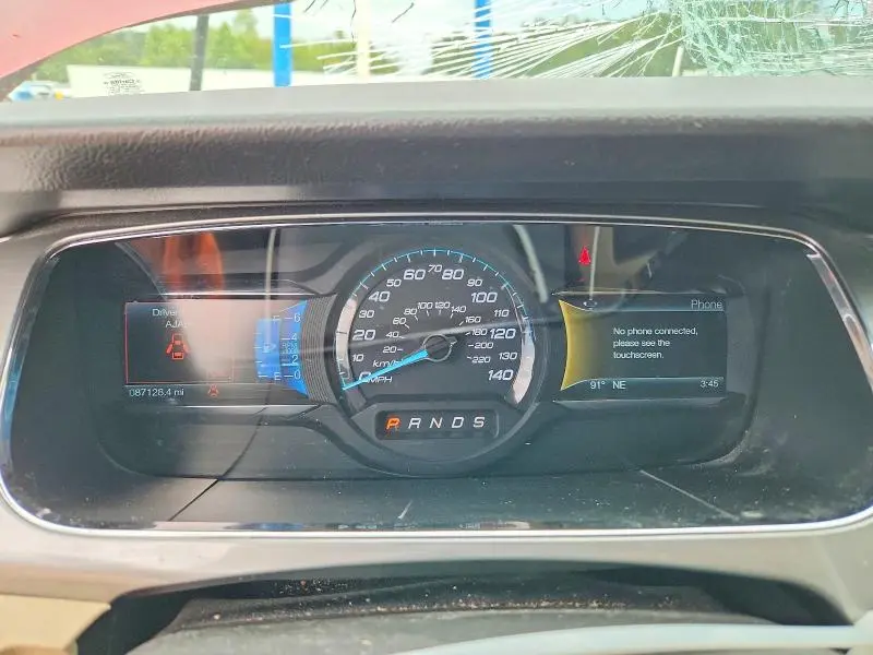 2017 FORD TAURUS SEL  