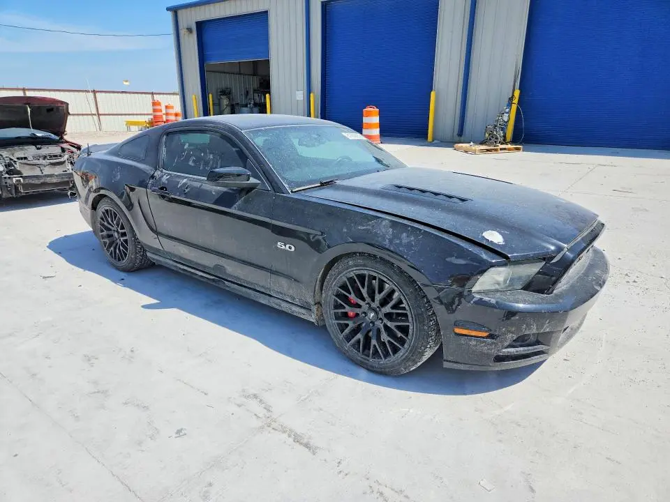 2013 FORD MUSTANG GT  