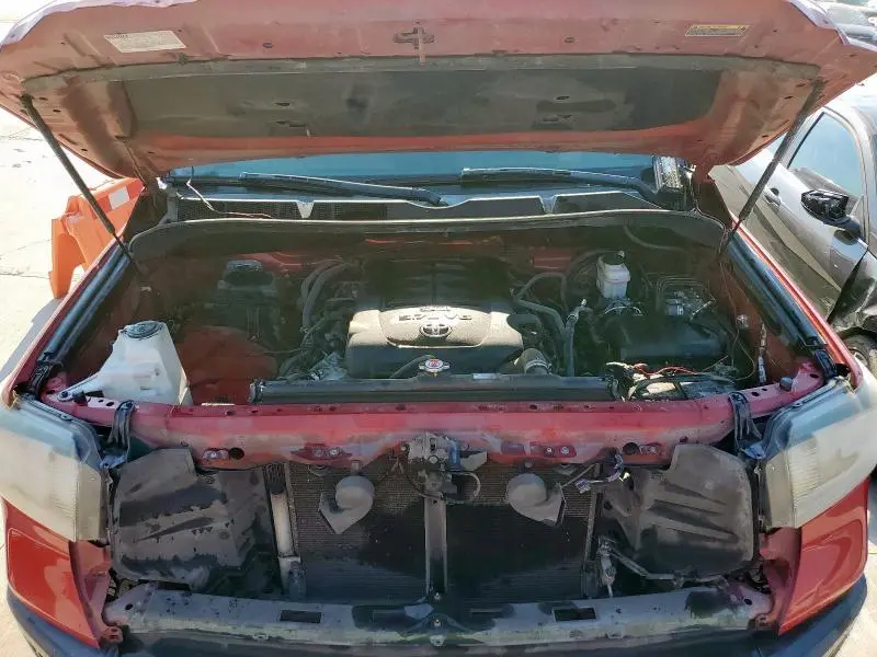 2020 TOYOTA TUNDRA CREWMAX SR5  