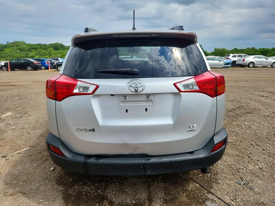 2013 TOYOTA RAV4 LE  