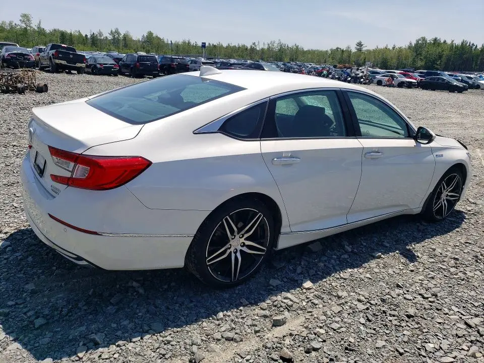 2022 HONDA ACCORD TOURING HYBRID  