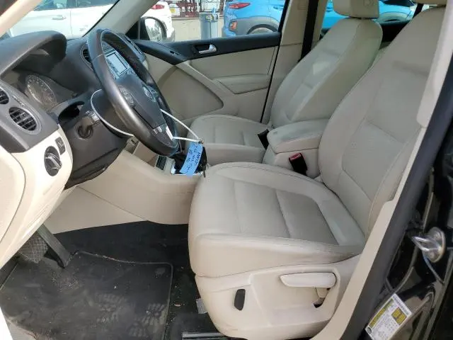 2012 VOLKSWAGEN TIGUAN S  