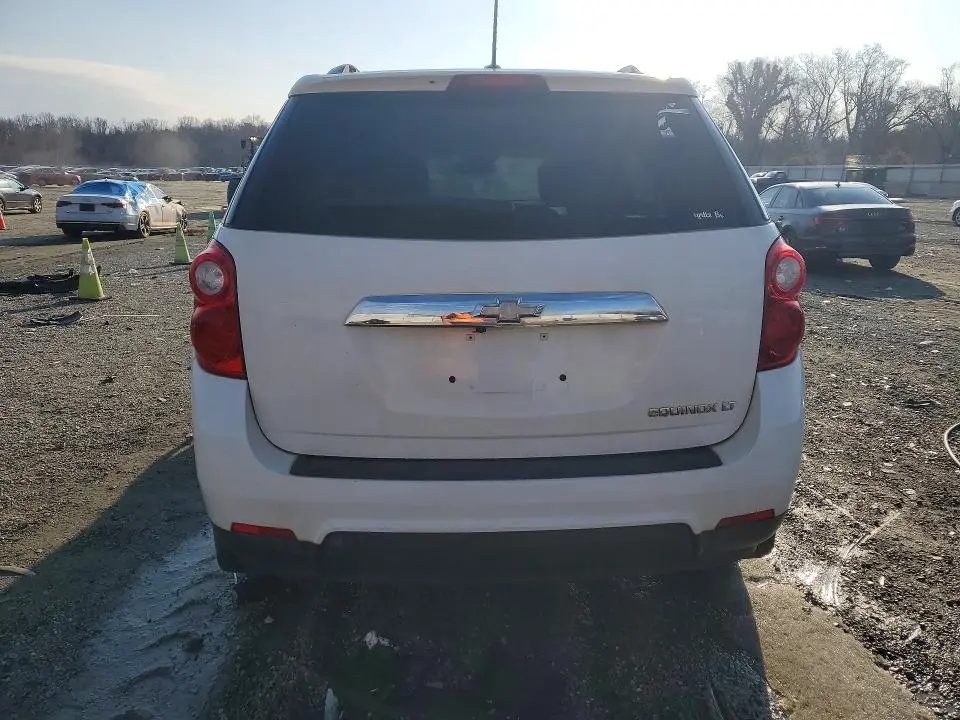 2015 CHEVROLET EQUINOX LT  