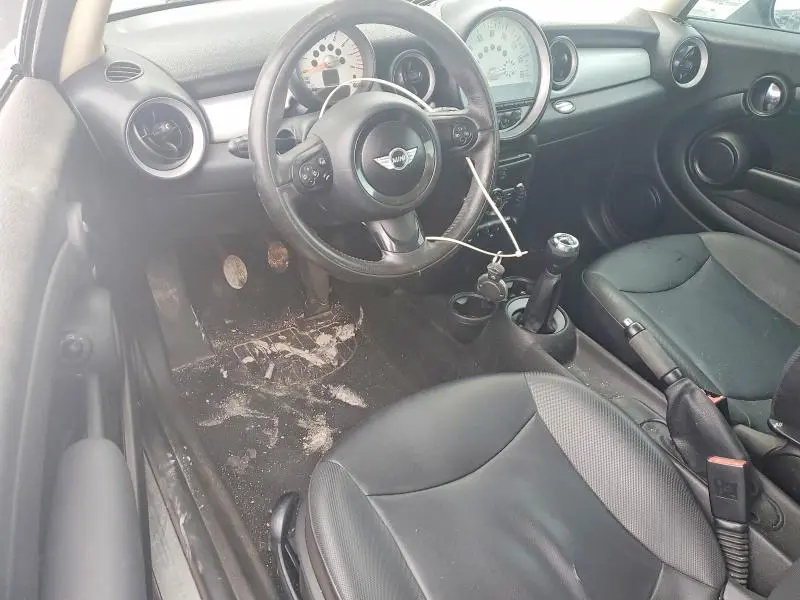 2012 MINI COOPER   