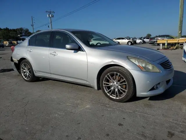 2011 INFINITI G37   