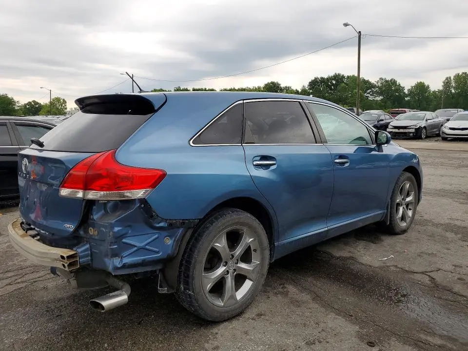 2010 TOYOTA VENZA AWD V6  